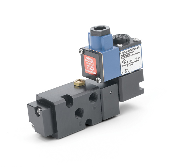 Válvula solenoide 3/2 con puerto de 1/4" tipo T23 con control de velocidad integral y ETS
